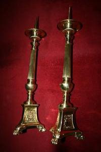 Candle Sticks Measures Without Pin en Brass / Bronze, Belgium 19th century