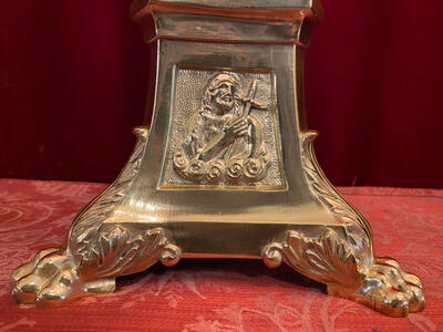 Candle Sticks Measures Without Pin en Brass / Bronze / Polished and Varnished, Belgium  19 th century