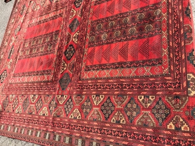 Carpets 1 X 393 Cm 300 Cm. 1 X 347 X 290 Cm en wool, 20th century