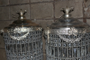 Chandeliers en Brass / Bronze / Glass, 20th century