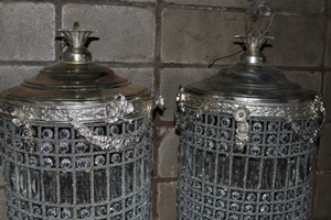 Chandeliers en Brass / Bronze / Glass, 20th century