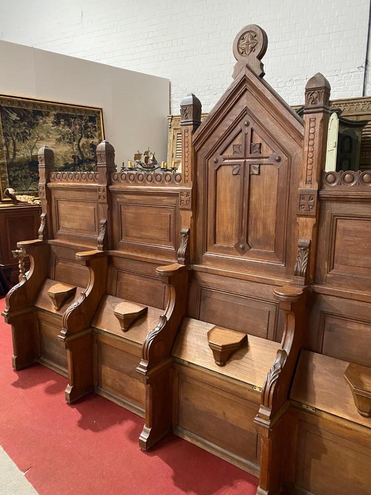Pair  Choir Seats Expected !