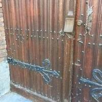 Exceptional Church Doors.  en Oak wood, Belgium 19th century / 1905