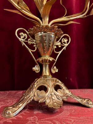 Floral Candle - Holders en Brass / Bronze / Polished and Varnished, Belgium  19 th century ( Anno 1885 )