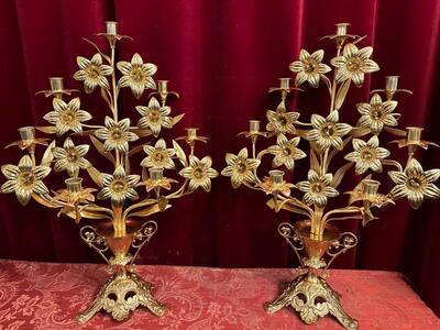 Floral Candle - Holders en Brass / Bronze / Polished and Varnished, Belgium  19 th century ( Anno 1885 )