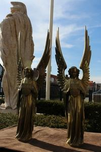 Angels style gothic en bronze, France 19th century