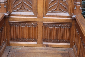 Bishop - Seats style gothic en Oak, France 19th century