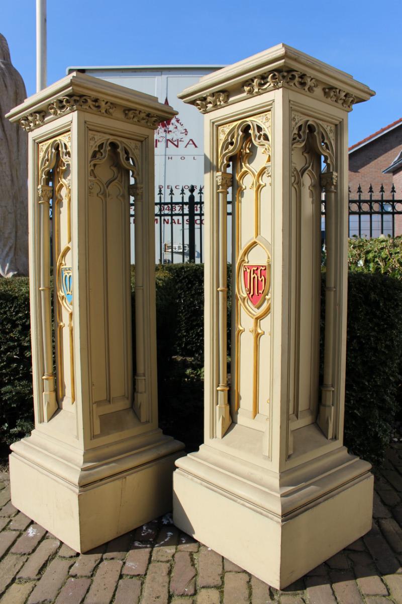 Pair Gothic Statue Stands