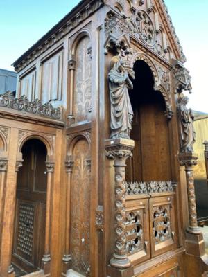 Matching Exceptional Confessionals  style Gothic - style / Romanesque en Oak wood, Roeselare St. Amandus Church Belgium 19 th century ( Anno 1865 )