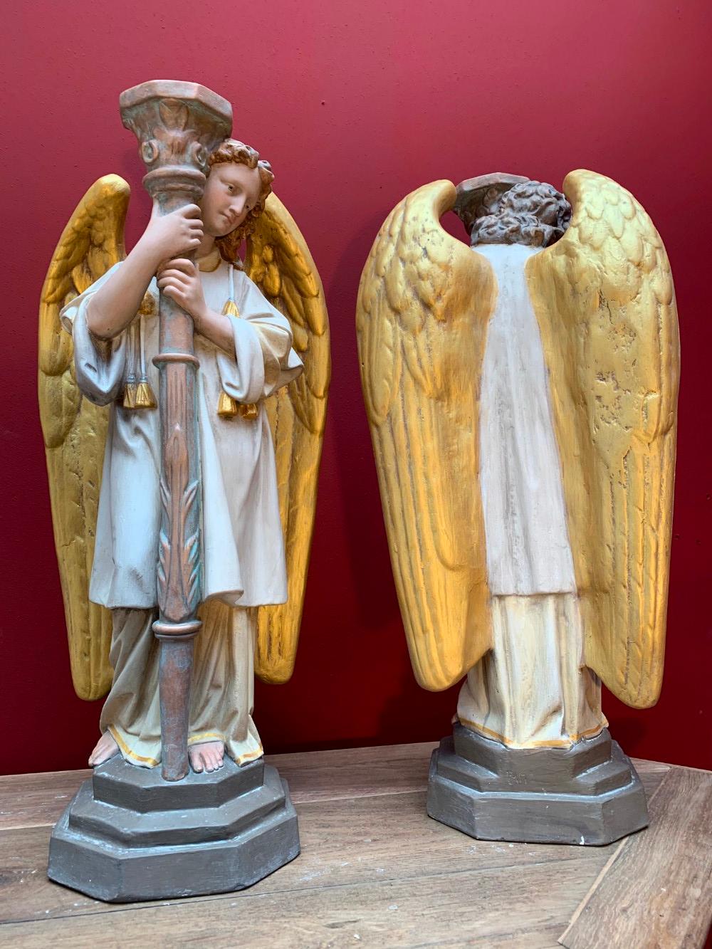 Pair Gothic - style Angels