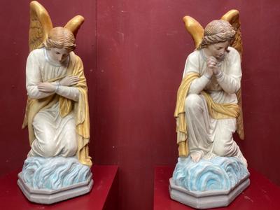 Angels style Gothic - style en Composite Stone, Belgium 19 th century