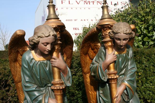 Pair Gothic - Style Angels