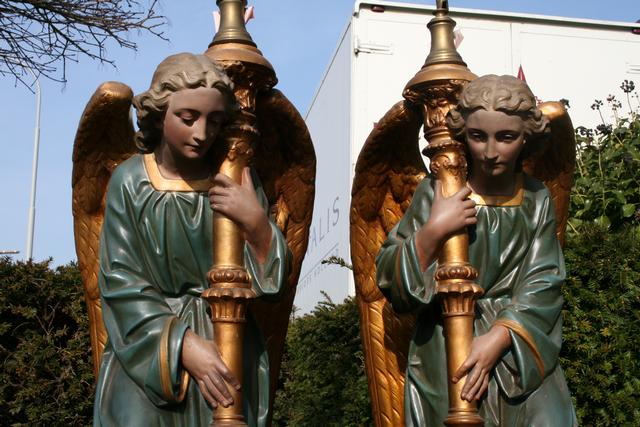 Pair Gothic - Style Angels