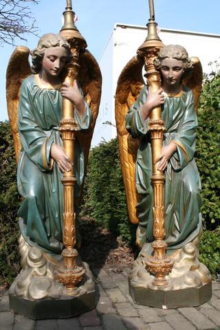 Pair Gothic - Style Angels
