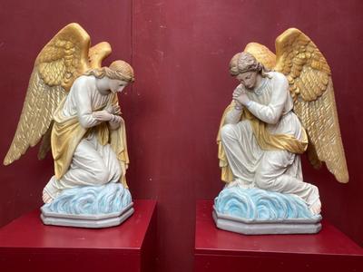 Angels style Gothic - style en Composite Stone, Belgium 19 th century