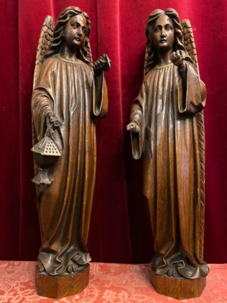 Pair Gothic - Style Angels