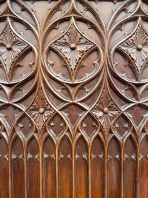 Bishop Seats  style Gothic - style en Walnut wood , France 19 th century
