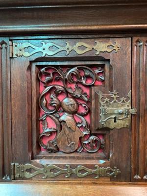 Cabinets  style Gothic - Style en Oak wood, Belgium 20 th century