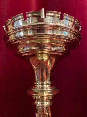 Candle Holders Measures Without Pin style Gothic - style en Brass / Bronze / Polished and Varnished / Stones, Belgium  19 th century