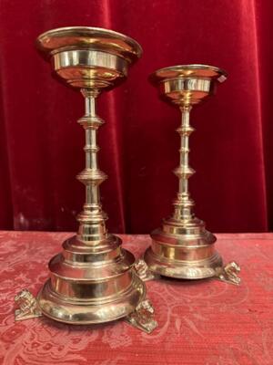 Candle Holders Measures Without Pin style Gothic - Style en Bronze, Belgium  19 th century ( Anno 1865 )