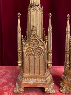 Candle Holders Measures Without Pin style Gothic - style en Bronze  / Gilt, France 19 th century ( Anno 1890 )