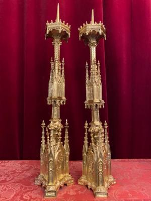 Candle Holders Measures Without Pin style Gothic - style en Full Bronze Polished and Varnished, France 19 th century ( Anno 1875 )