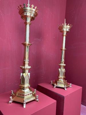 Candle Sticks Measures Without Pin style Gothic - style en Brass / Bronze / Polished and Varnished, Belgium 19 th century ( Anno 1875 )