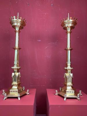 Candle Sticks Measures Without Pin style Gothic - style en Brass / Bronze / Polished and Varnished, Belgium 19 th century ( Anno 1875 )