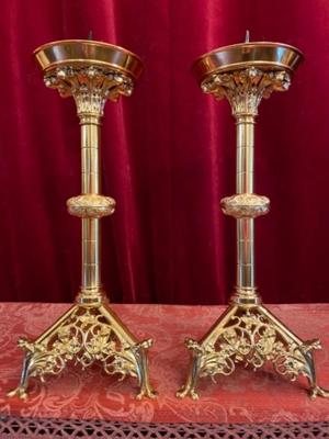 Candle Sticks Measures Without Pin style Gothic - style en Bronze / Polished and Varnished, France 19 th century ( Anno 1890 )