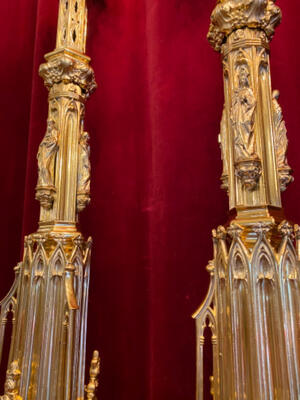 Candle Sticks Measures Without Pin style Gothic - style en Brass / Bronze / Polished and Varnished, France 19 th century ( Anno 1890 )