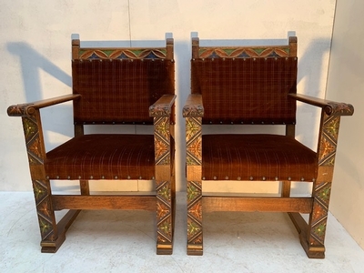 Chairs style Gothic - style en Oak wood / Red Velvet, Belgium 19th century