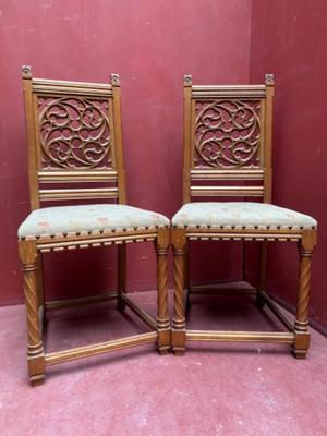 Chairs style Gothic - style en Oak Wood / Fabrics, Belgium  19 th century ( Anno 1890 )