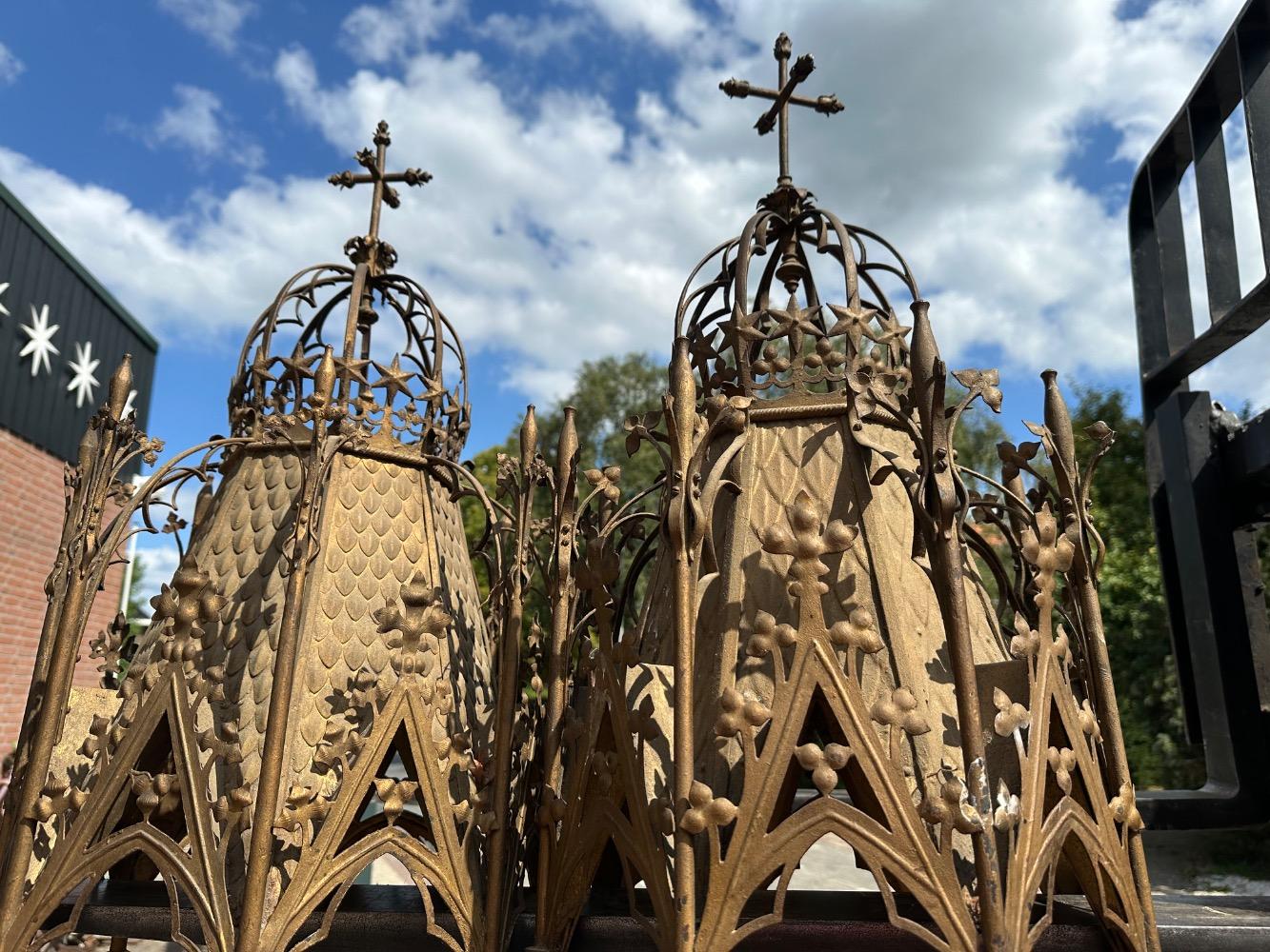 Pair Gothic - Style Chapels