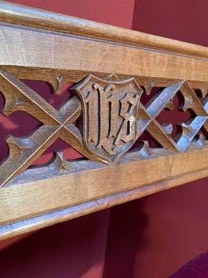 Choir-Seats style Gothic - style en Oak wood / Red Velvet, Belgium 19th century