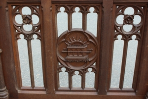 Communion Rails. Measures Each. style Gothic - style en Oak wood, Belgium 19th century