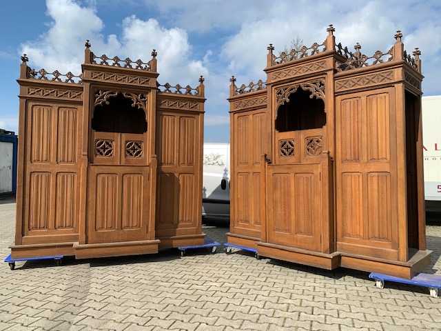 Pair Gothic - style Confessionals