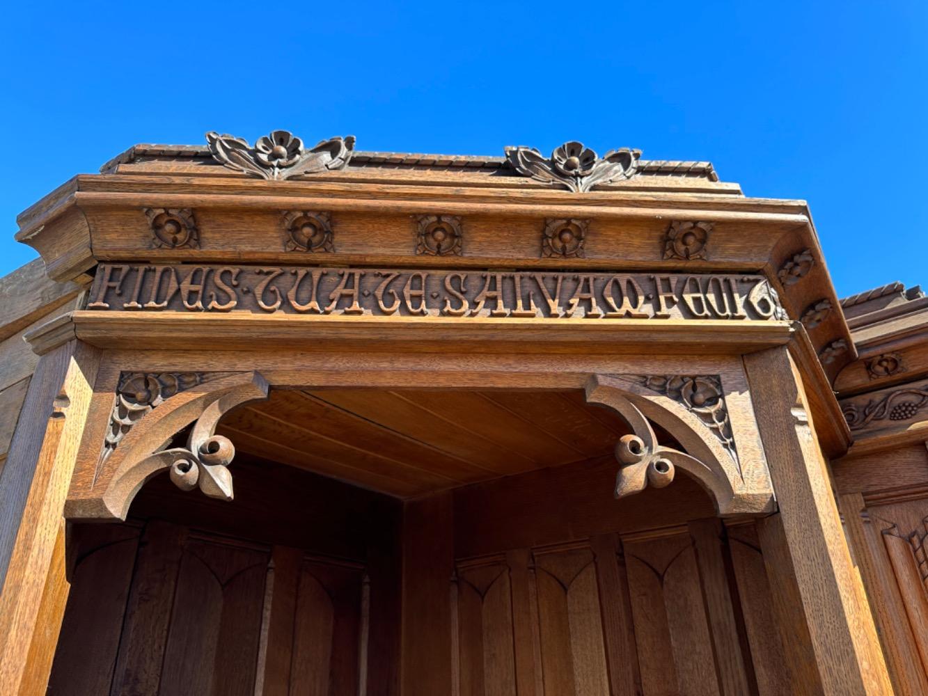 Pair Gothic - Style Confessionals