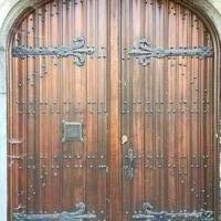 Exceptional Church Doors.  style Gothic - style en Oak wood, Belgium 19th century / 1905