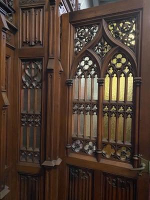Exceptional Pair Of Highly-Carved Oak Confessionals style Gothic - style en Walnut wood , Arnhem Eusebius Church Netherlands 19 th century ( Anno 1876 )