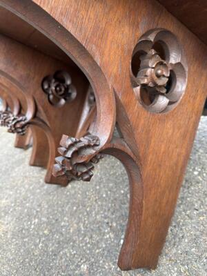 Hanging Pedestals style Gothic - Style en Oak wood, Belgium  19 th century ( Anno 1885 )