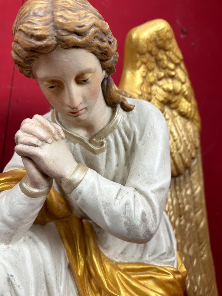 Pair Gothic - Style Kneeling Angels