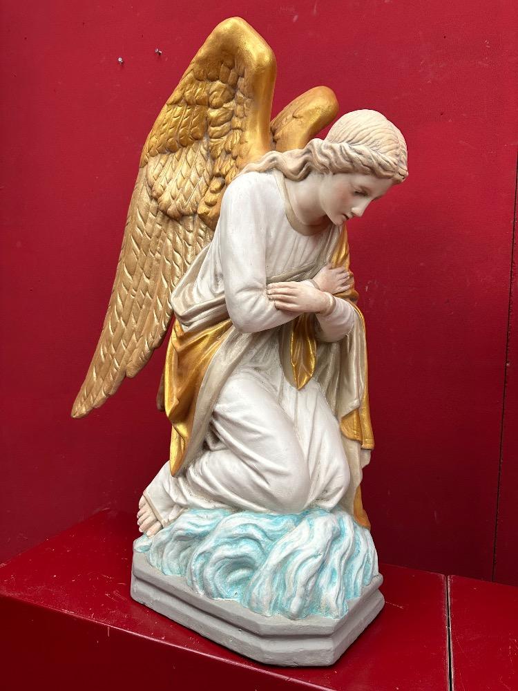 Pair Gothic - Style Kneeling Angels