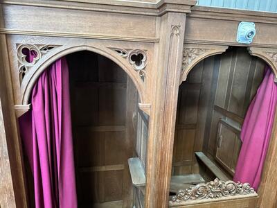 Matching Of Single Sided Solid Oak Confessionals  style Gothic - style en Oak wood, Netherlands  19 th century ( Anno 1910 )