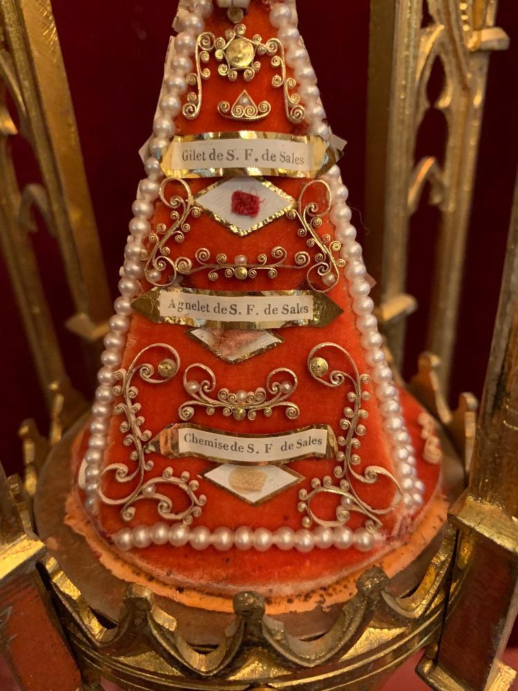 Pair Gothic - Style Pair Of Stunning Relic-Holders With Each  12 Relics Inside
