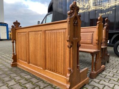 Pew With Matching Front - Part style Gothic - Style en Oak wood, Netherlands  19 th century