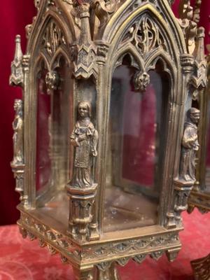 Reliquaries style Gothic - style en Bronze Gilt, France 19 th century ( Anno 1875 )