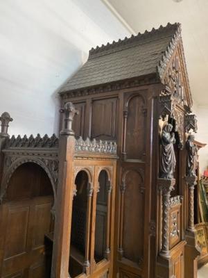 Confessionals  style Gothic - style / Romanesque en Oak wood, Roeselare St. Amandus Church Belgium 19 th century ( Anno 1865 )