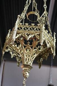 Sanctuary Lamps style Gothic - style en Bronze / Polished and Varnished, France 19th century