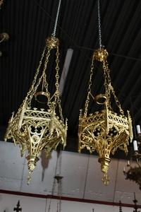 Sanctuary Lamps style Gothic - style en Bronze / Polished and Varnished, France 19th century