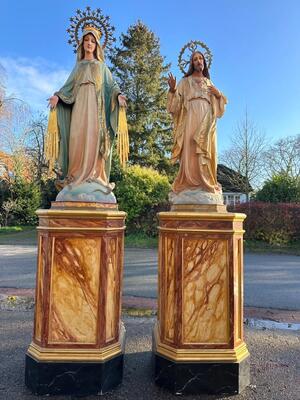 St. Mary & Jesus With Matching Stands style Gothic - Style en Plaster polychrome / Glass Eyes / Wood, Olot - Spain 19 th century